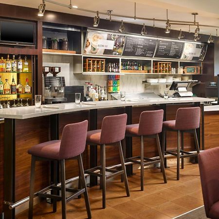 Courtyard By Marriott Atlanta Airport South/Sullivan Road Eksteriør bilde