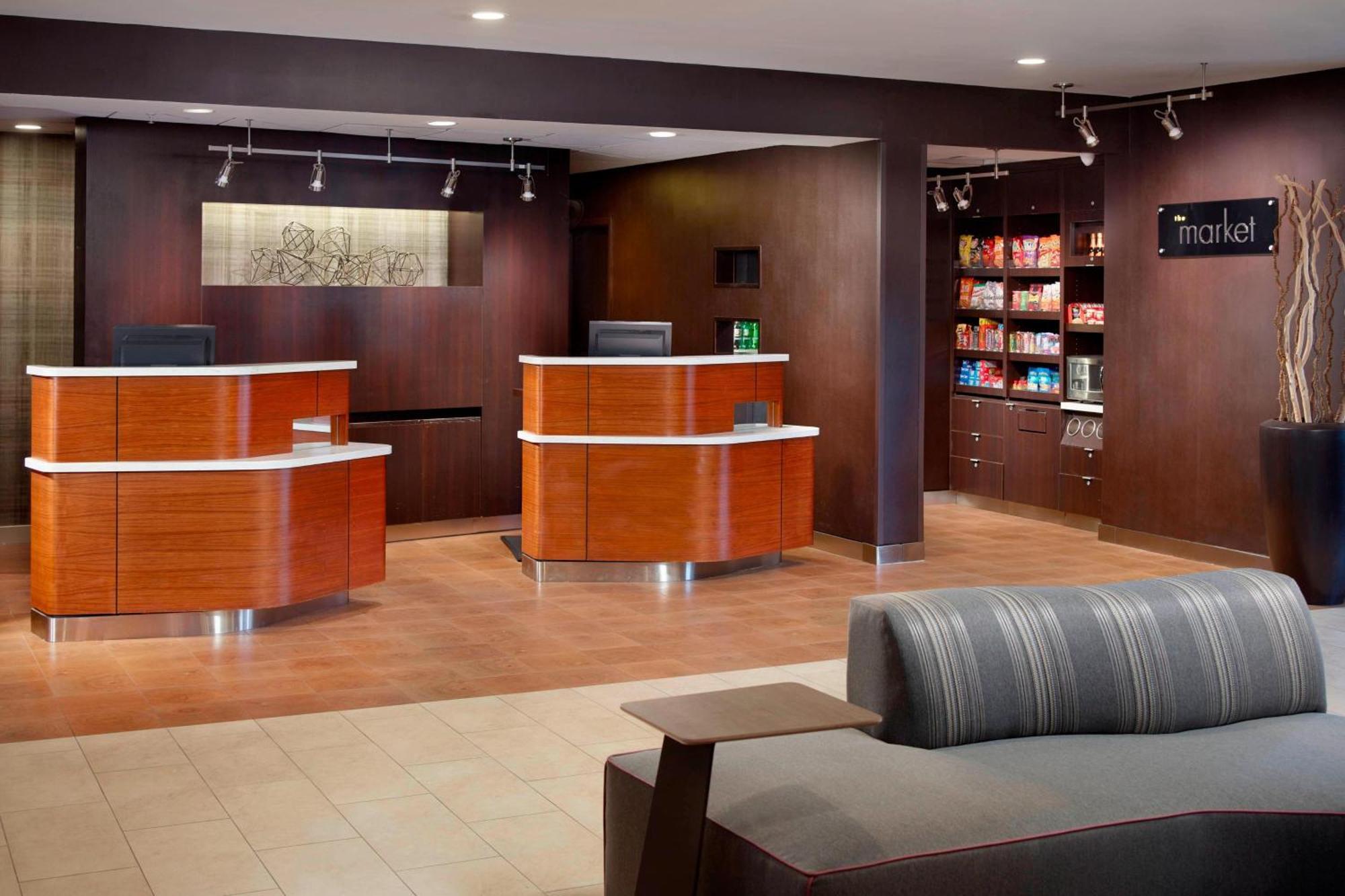 Courtyard By Marriott Atlanta Airport South/Sullivan Road Eksteriør bilde