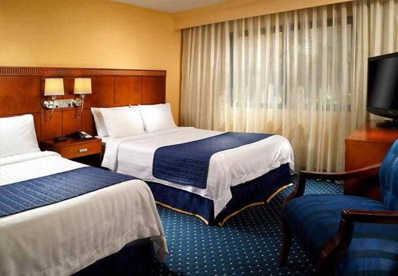 Courtyard By Marriott Atlanta Airport South/Sullivan Road Eksteriør bilde