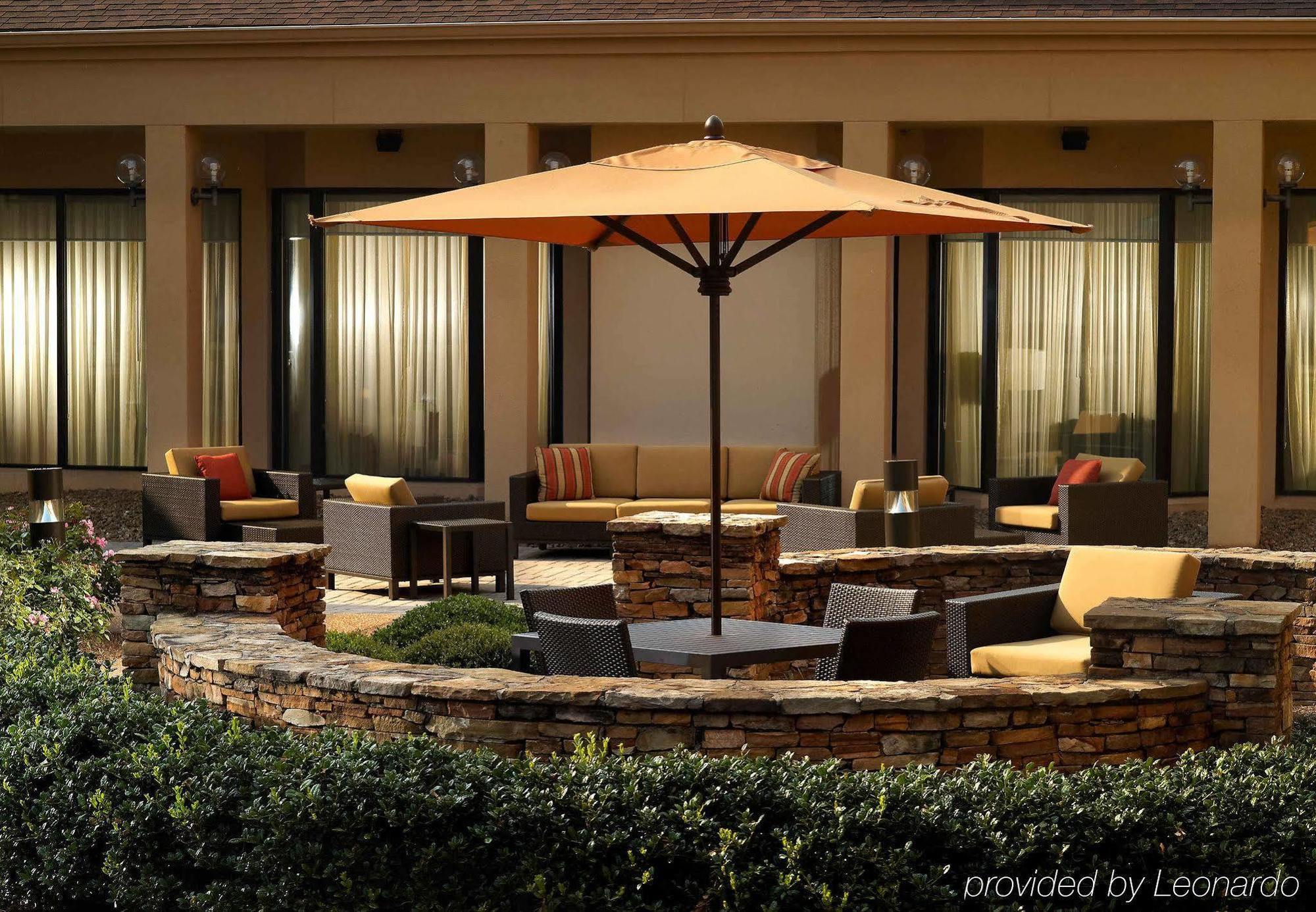 Courtyard By Marriott Atlanta Airport South/Sullivan Road Eksteriør bilde