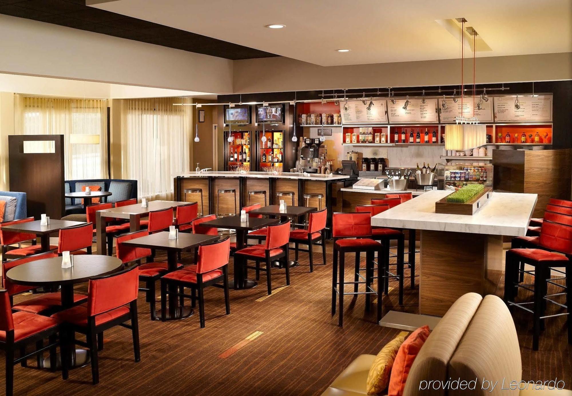 Courtyard By Marriott Atlanta Airport South/Sullivan Road Eksteriør bilde