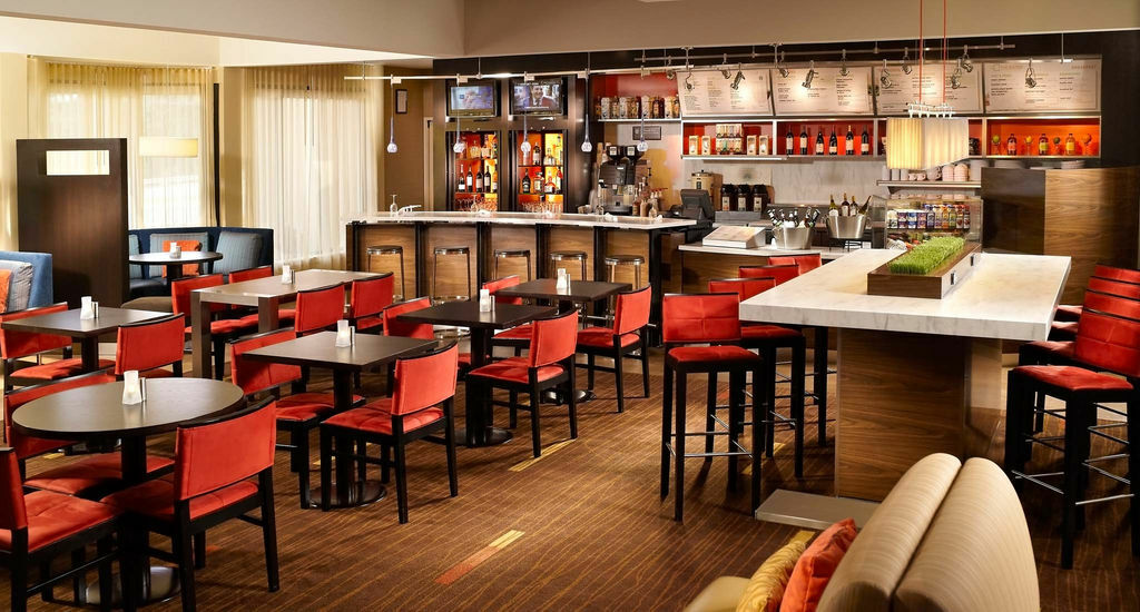 Courtyard By Marriott Atlanta Airport South/Sullivan Road Eksteriør bilde