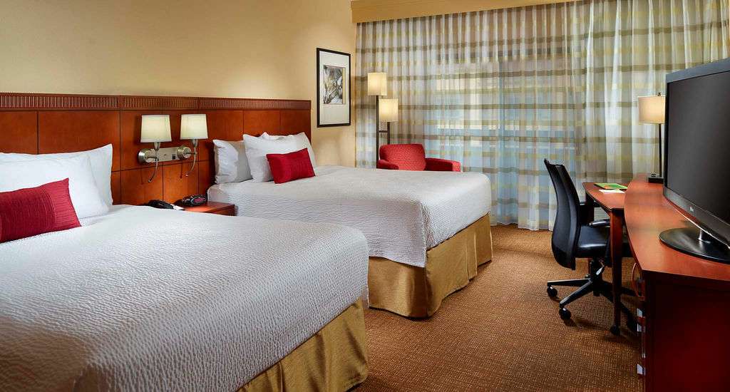 Courtyard By Marriott Atlanta Airport South/Sullivan Road Eksteriør bilde